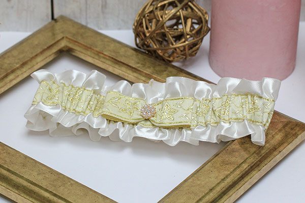 Подвязка для невесты Русские узоры (золотой)